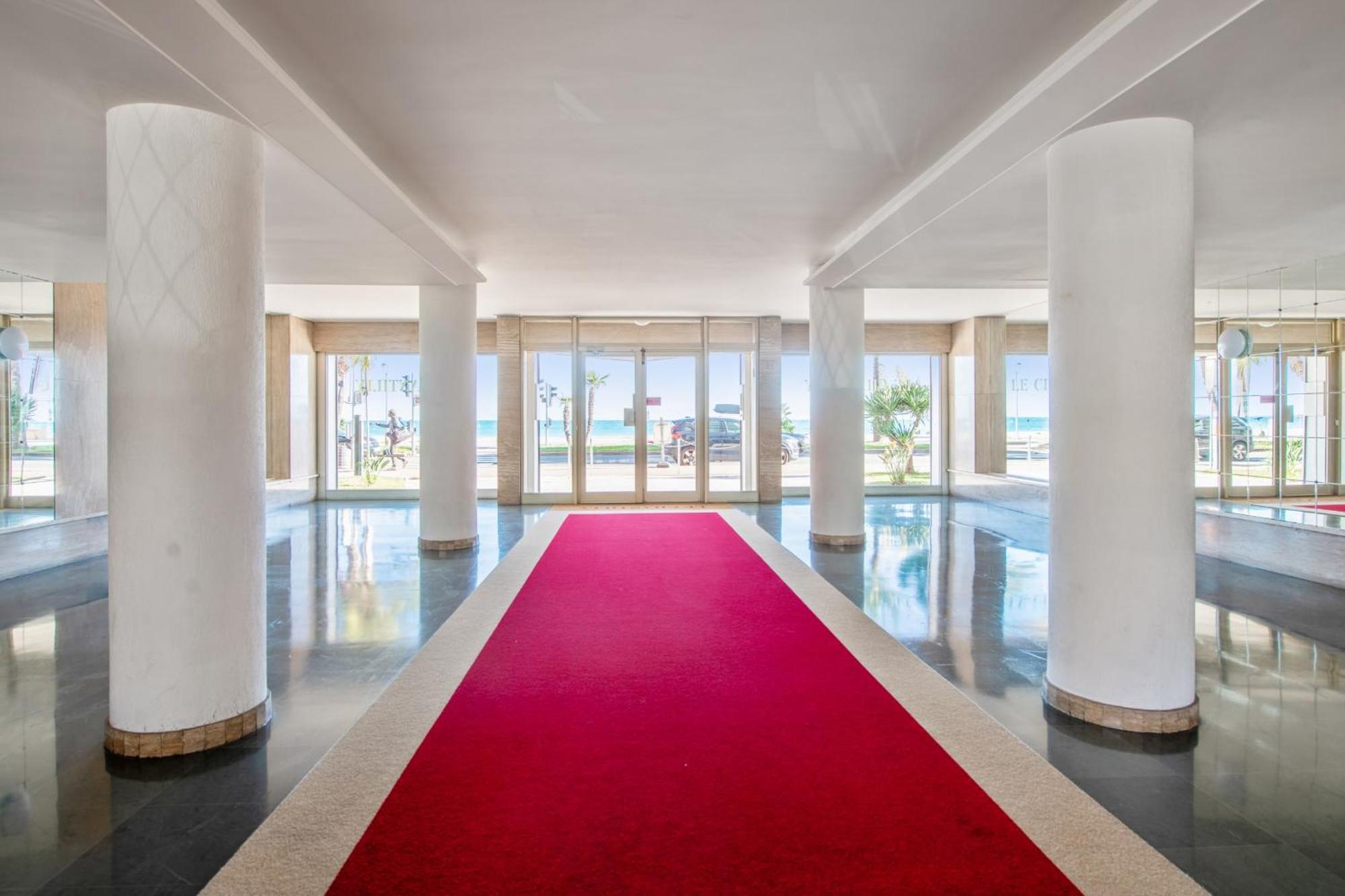 Le Balcon Sur La Baie - Welkeys Appartement Cagnes-sur-Mer Buitenkant foto