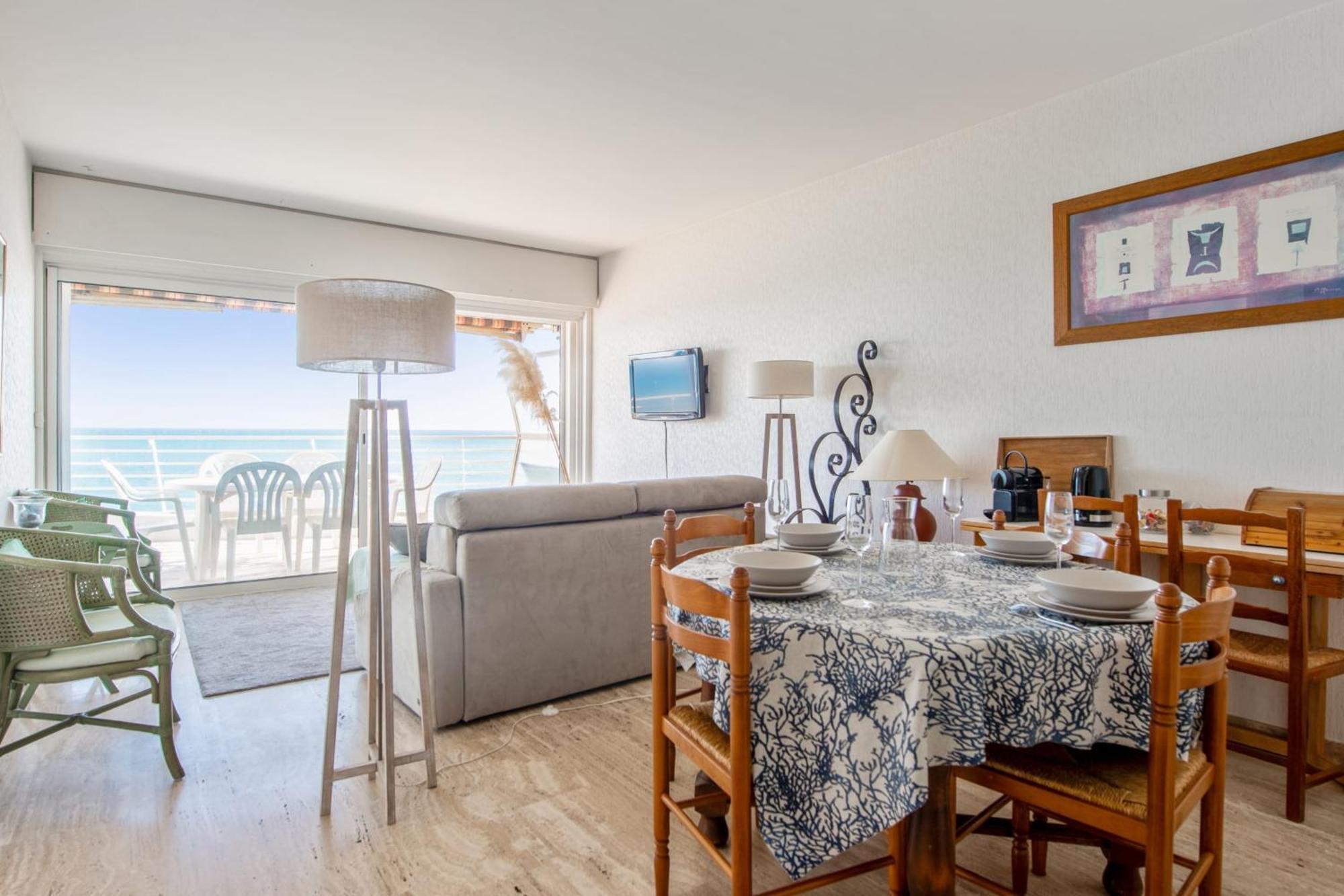 Le Balcon Sur La Baie - Welkeys Appartement Cagnes-sur-Mer Buitenkant foto