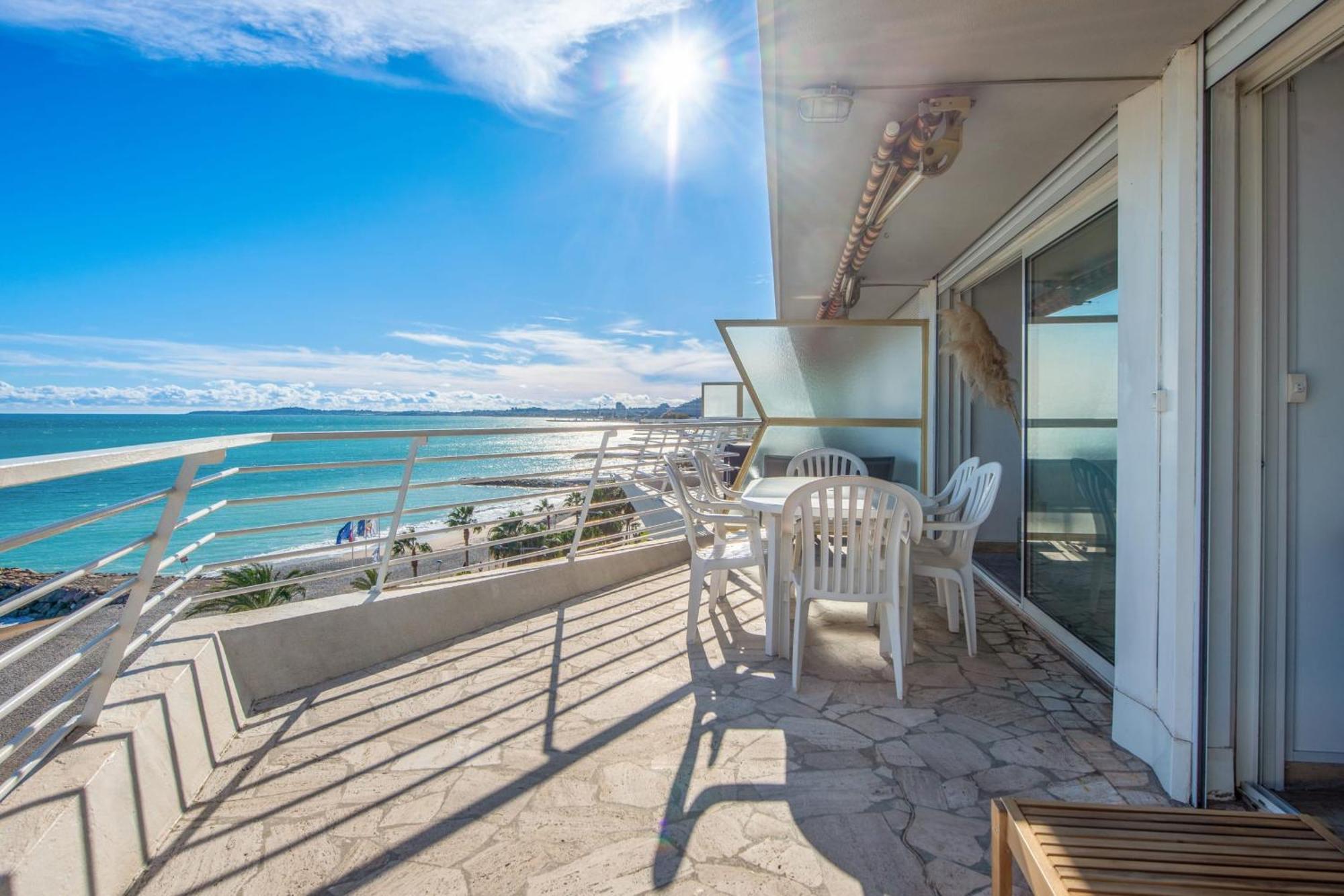 Le Balcon Sur La Baie - Welkeys Appartement Cagnes-sur-Mer Buitenkant foto